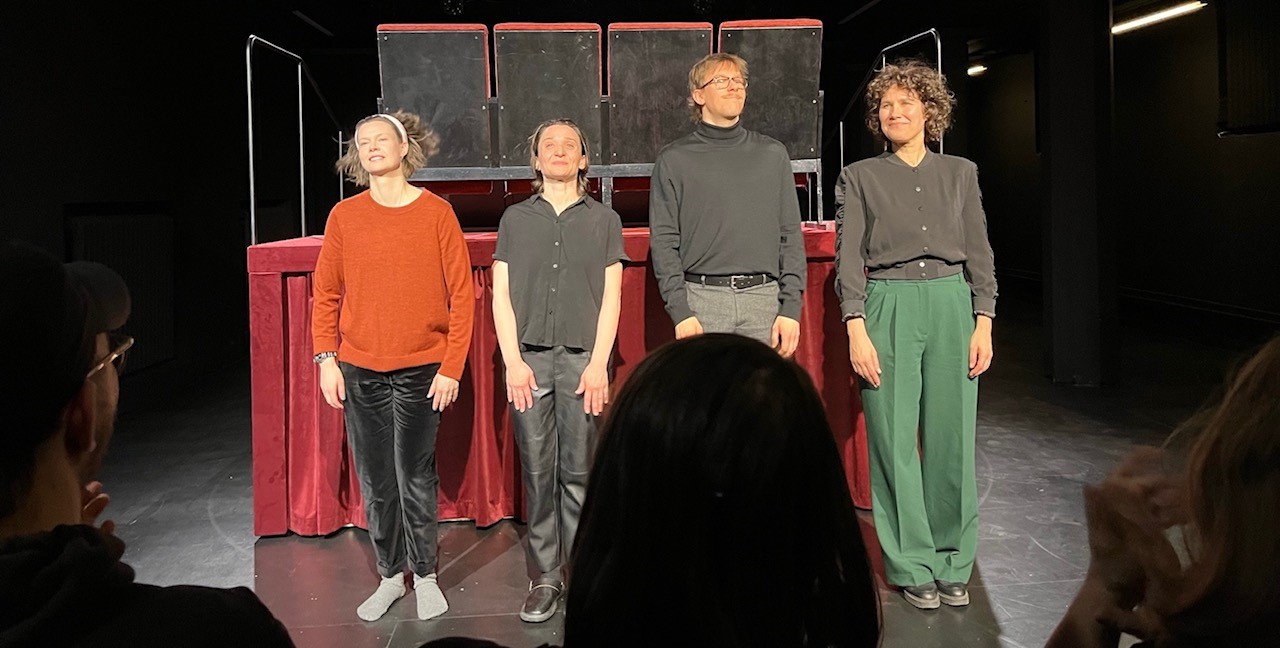 Richard Clayderman Puhutaan Richardista Teatteri Takomo